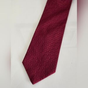 George Machado Elegant Red Tie